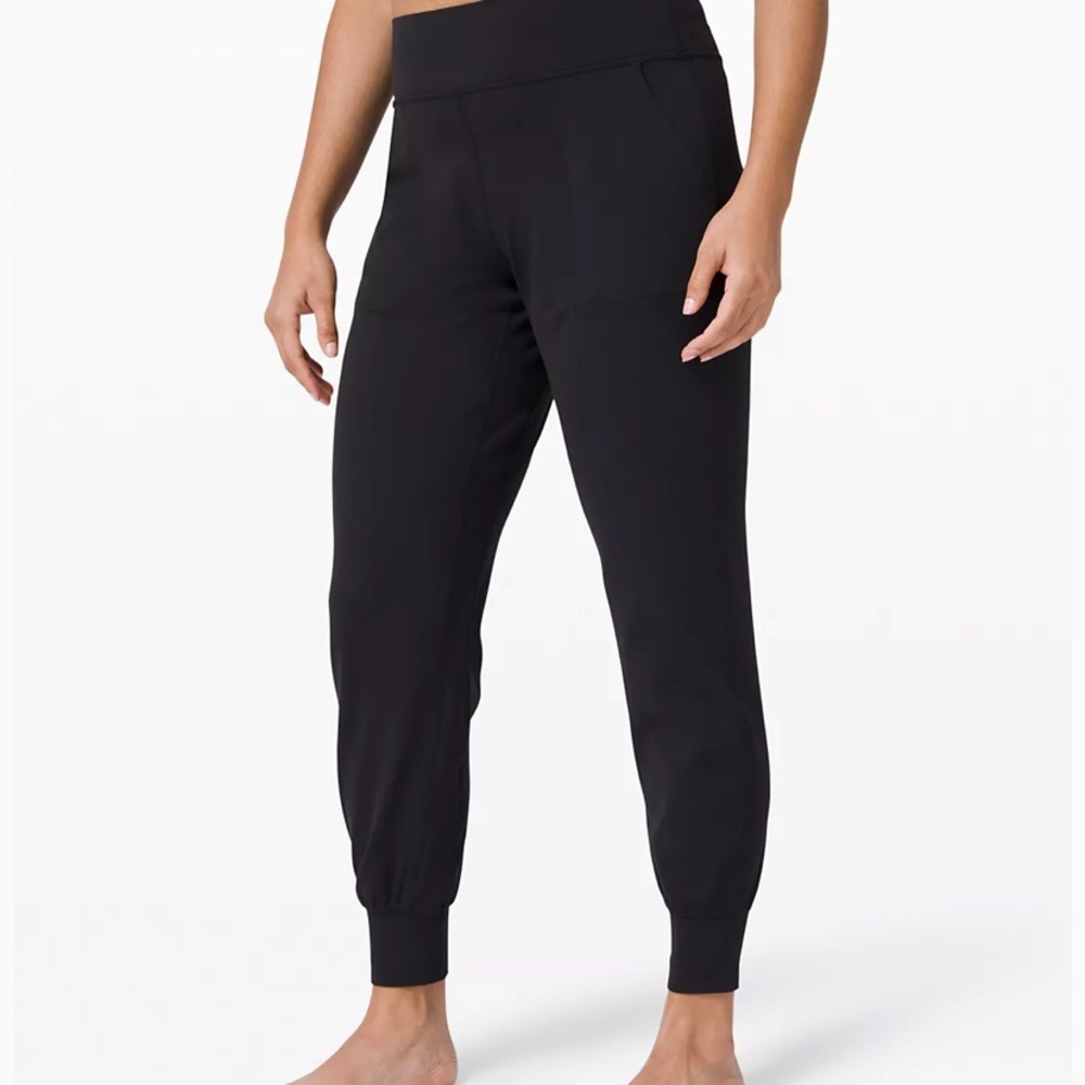 Lululemon align jogger 28”